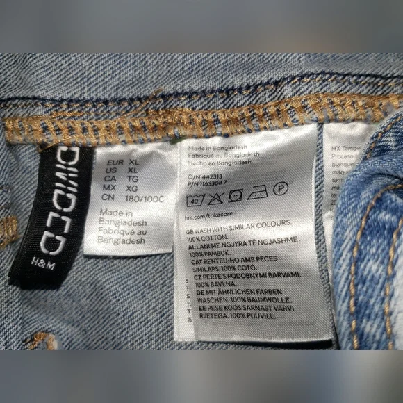 H&M| Divided| Denim Overall Dress - Picture 4 of 5